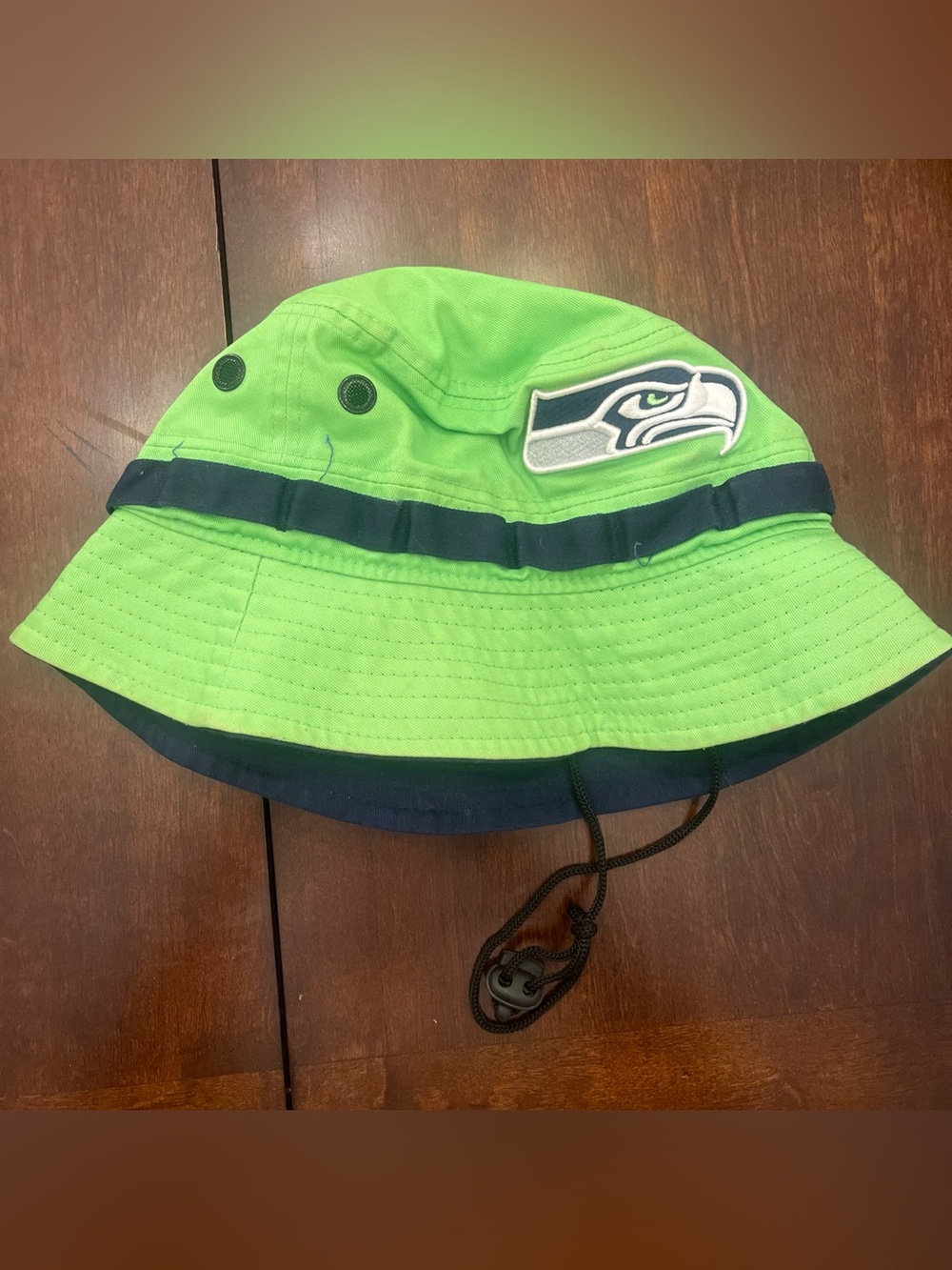Seattle Seahawks Green Blue Bucket Hat Adult XL New Era Sun Fishing Cap Rare NFL